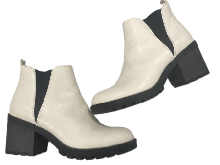 Boots Ankle Heels By Xappeal In Black & Cream, Size: 9.5 Supply