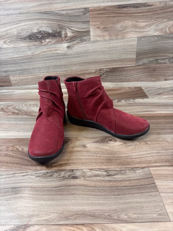 Boots Ankle Flats By Clarks In Red, Size: 9 Online now