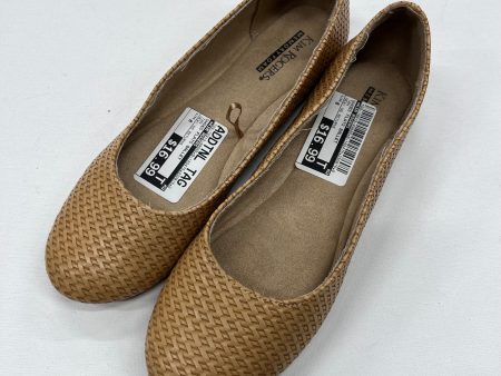 Kim Rogers Memory Foam Ballet Flats Tan NEW Size 8 For Discount